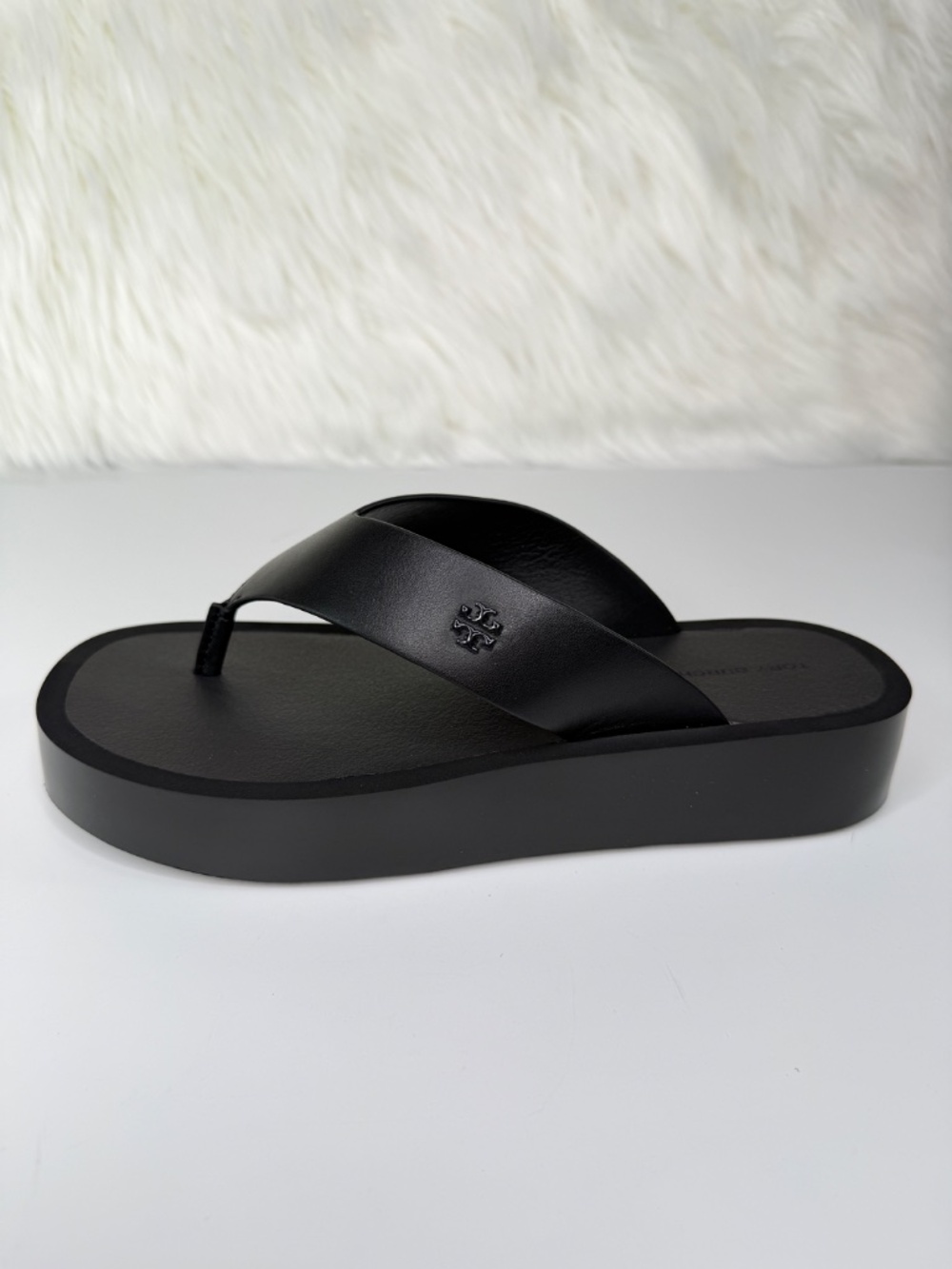 Tory Burch Women's Leather Platform Flip-Flop - Black - Picture 3 of 8